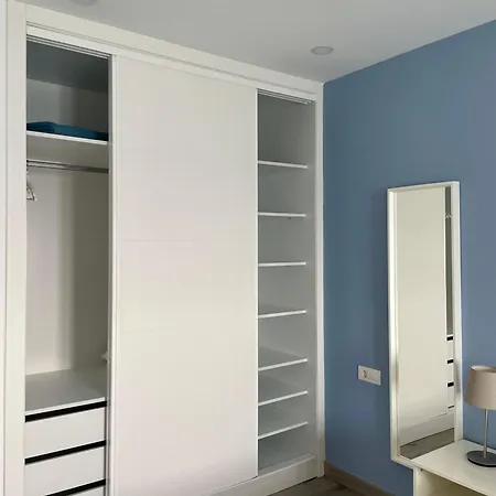 Moderno Frente Al Mar *