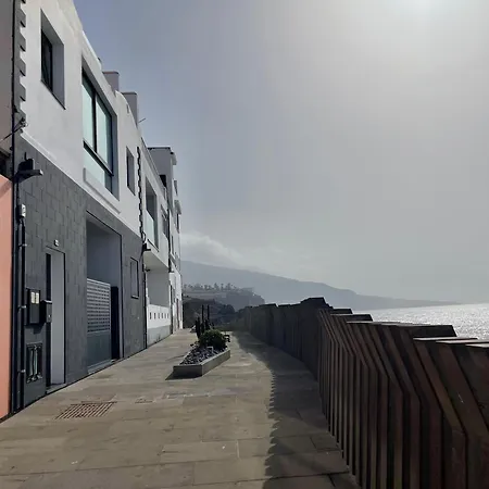 Moderno Frente Al Mar